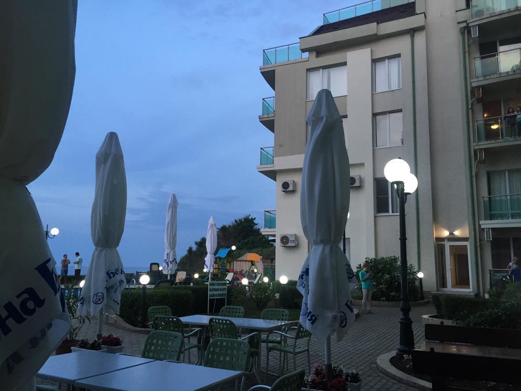Alexander Lozenets Beach Complex Apartment Exteriör bild