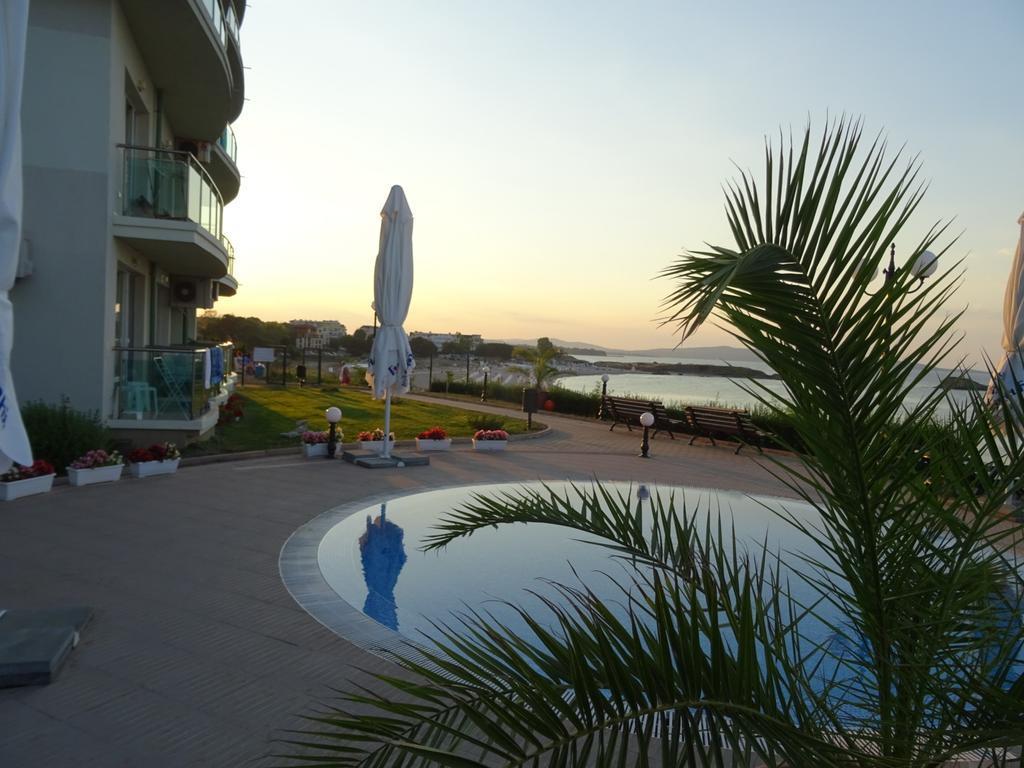 Alexander Lozenets Beach Complex Apartment Exteriör bild